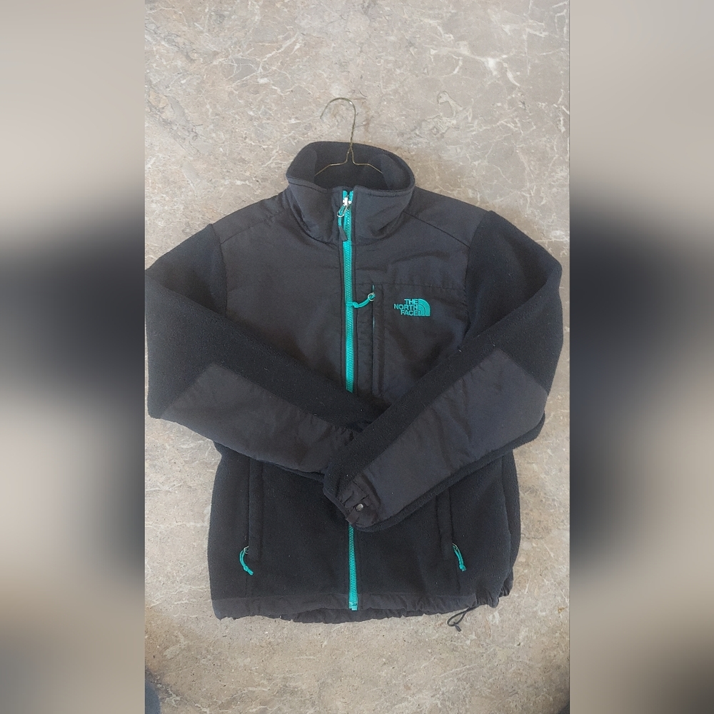 The North Face Black polarfleece